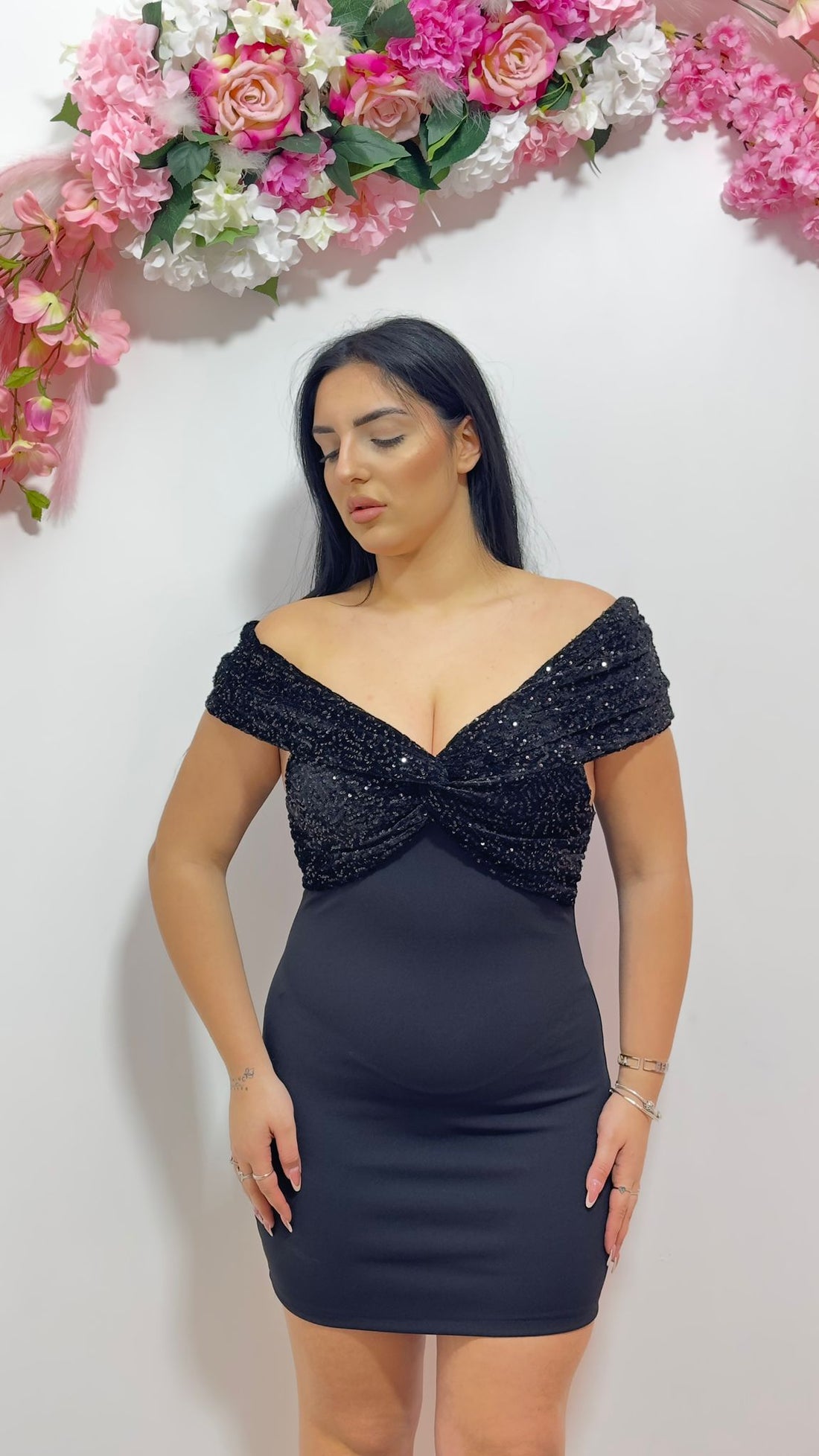 Vestitino Shiny node