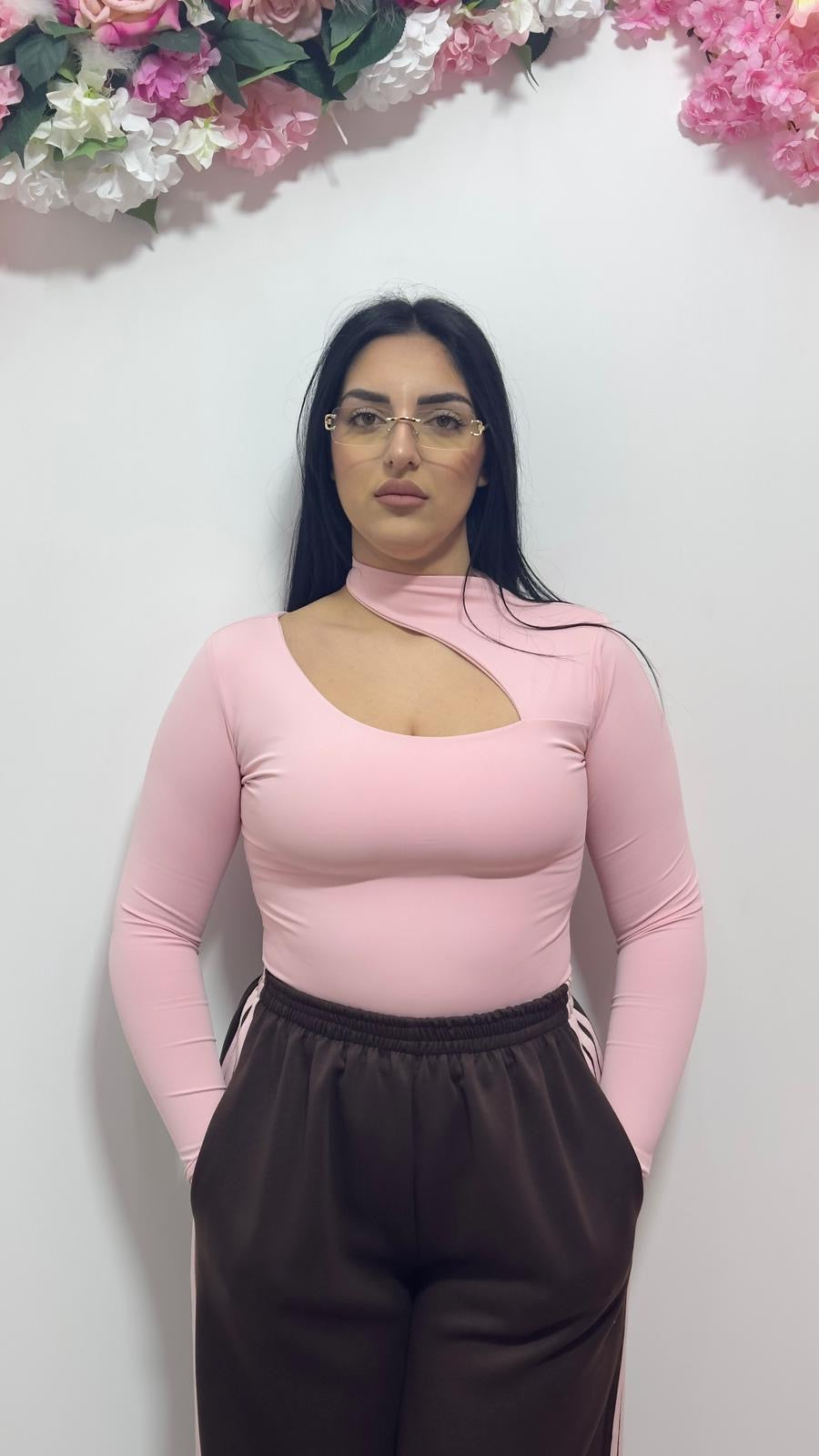 Body monospalla cut-out